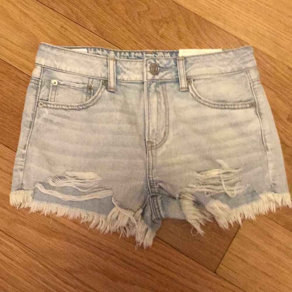 AE Tomgirl Shortie, Short Court Tomgirl
